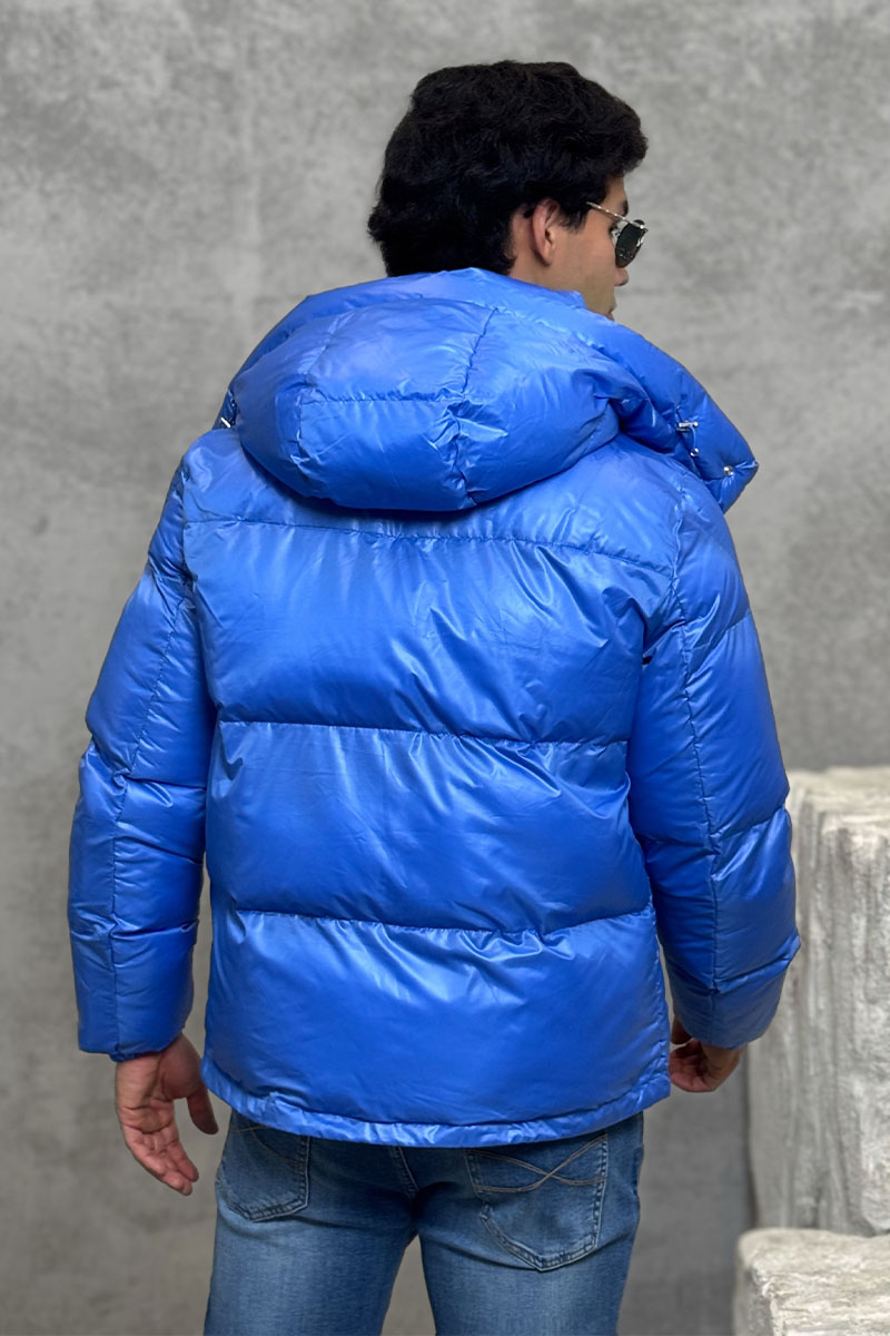 Moncler Пуховик голубого цвета Montbeliard