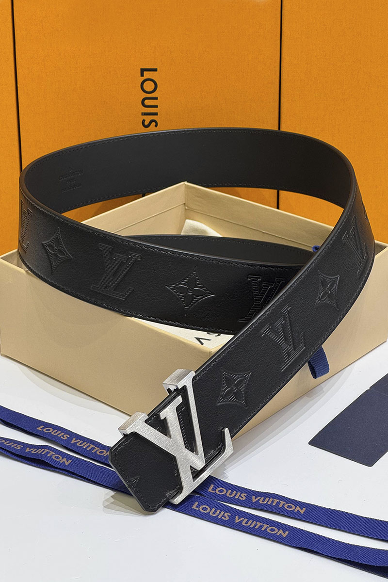 Lоuis Vuittоn Кожаный ремень Initiales premium
