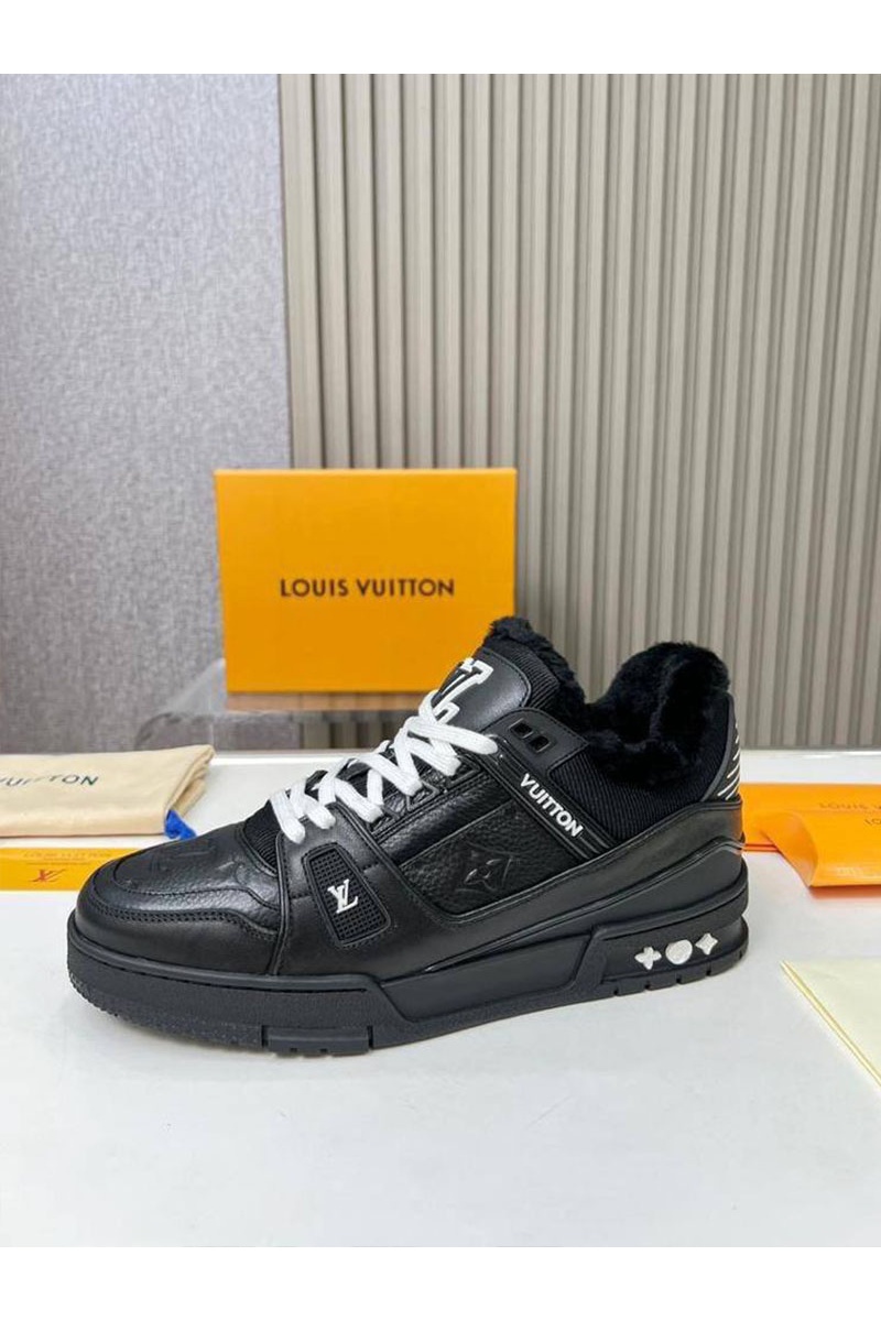 Lоuis Vuittоn Кожаные кроссовки с мехом Trainer Premium - Black
