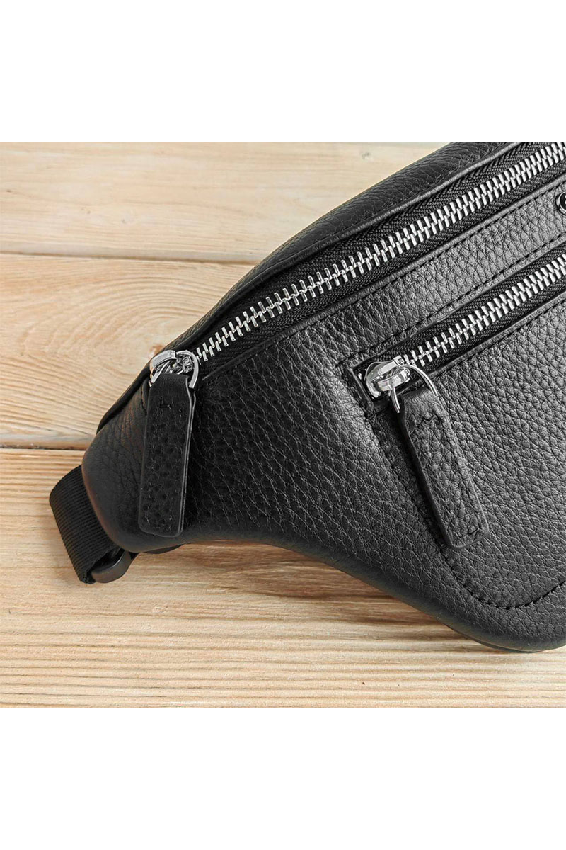 Montblanc Кожаная сумка на пояс 32x15 см