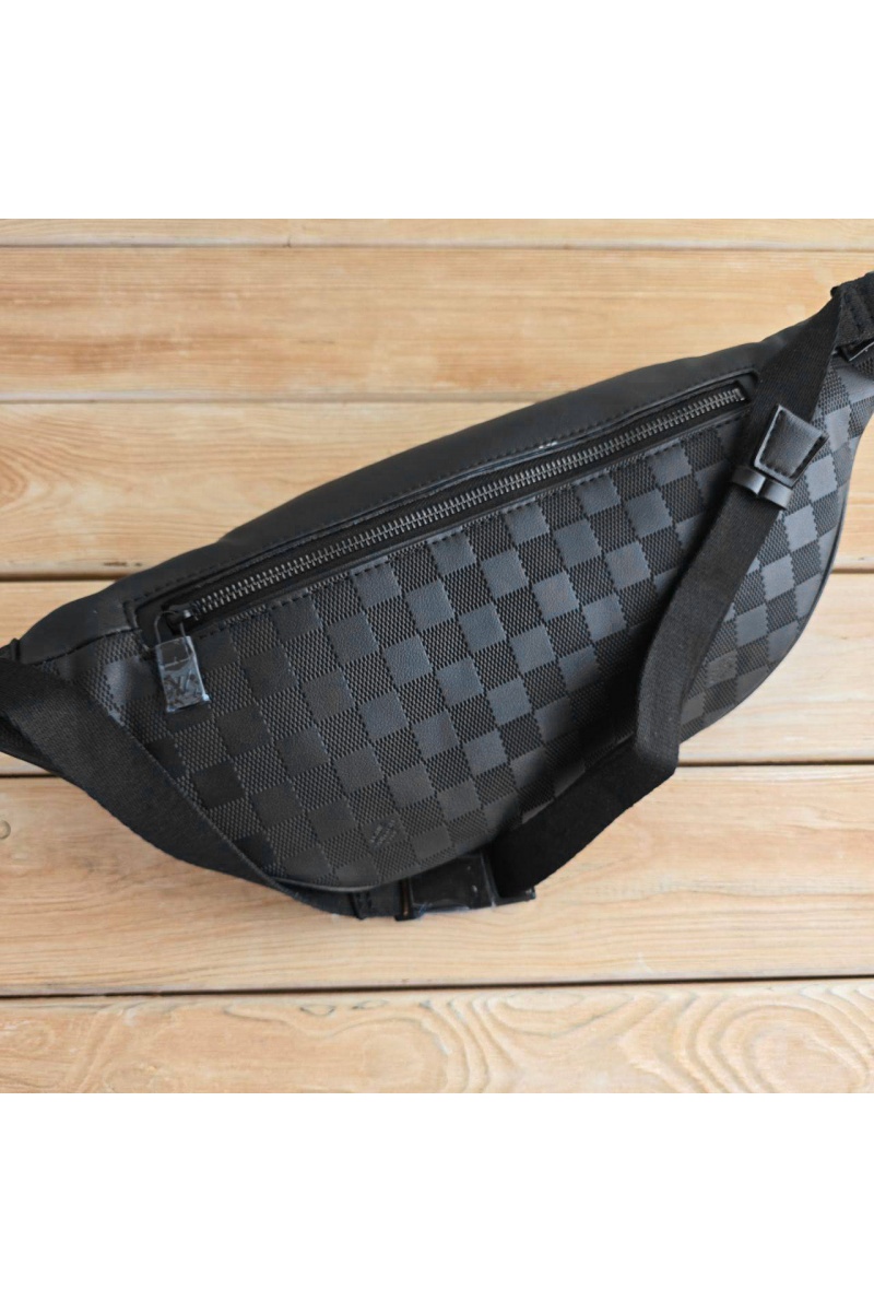 Lоuis Vuittоn Кожаная сумка на пояс Discovery Damier Infini
