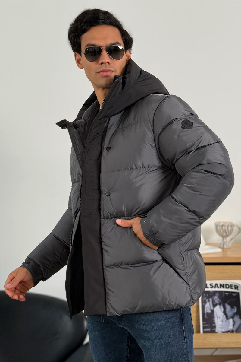 Moncler Утеплённая куртка Madeira серого цвета