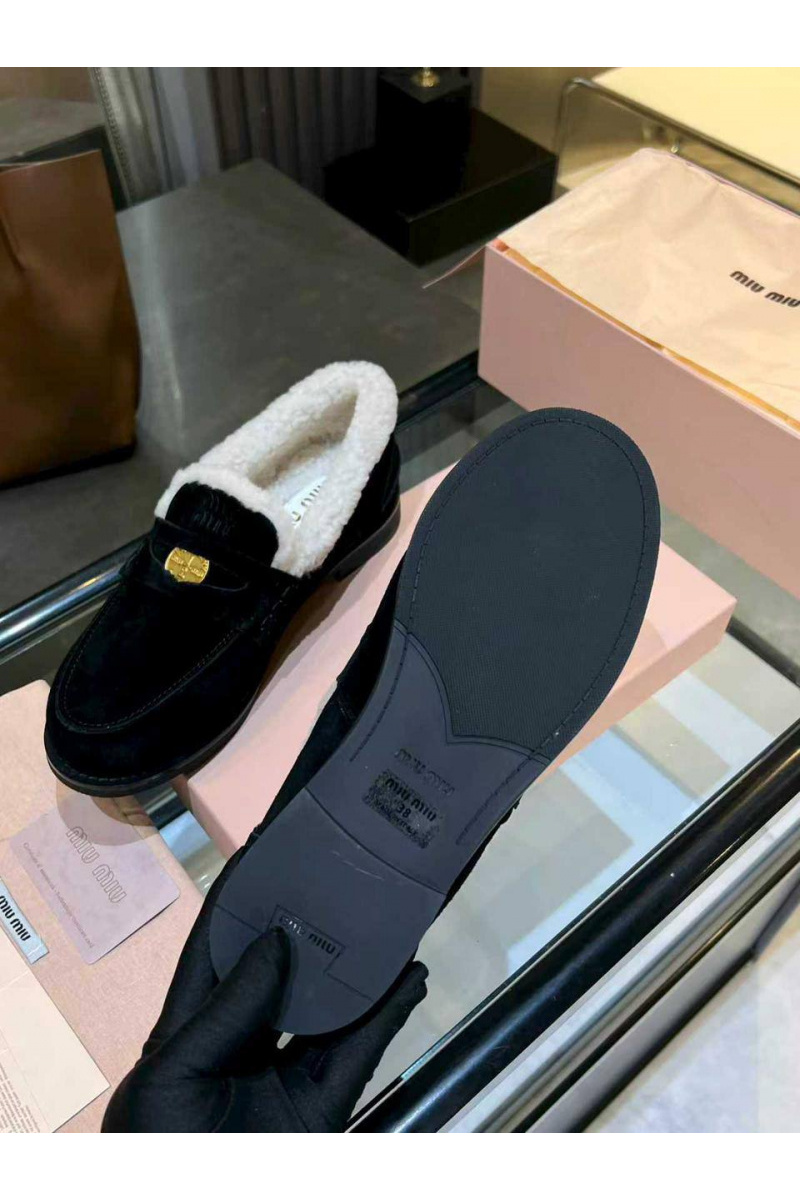 MIU MIU Женские лоферы с мехом premium  - Black