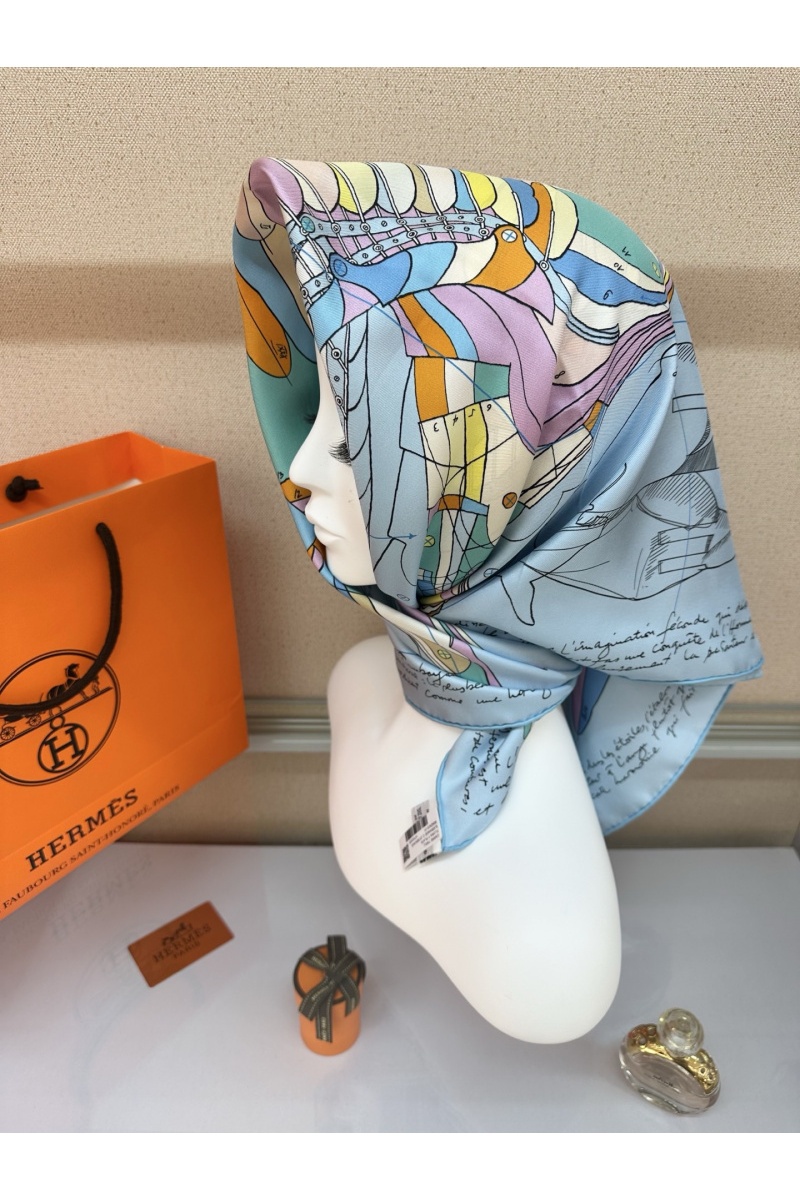 Hermes Платок Harnais Le Pegase premium 87x88 см