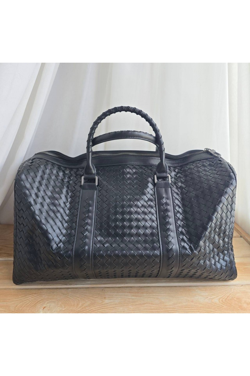 Bottega Veneta Кожаная дорожная сумка Intrecciato Duffle 50x20 см