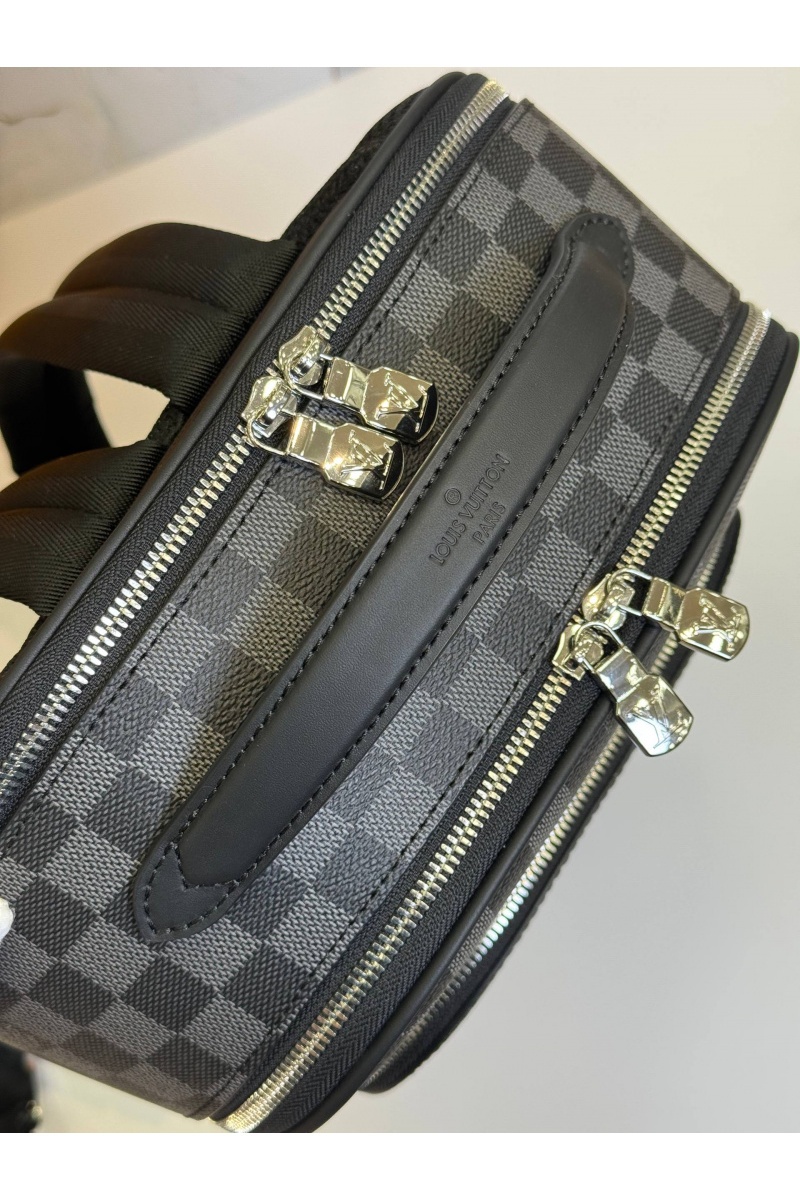 Lоuis Vuittоn Кожаный рюкзак Damier Infini premium 40x31x15 см