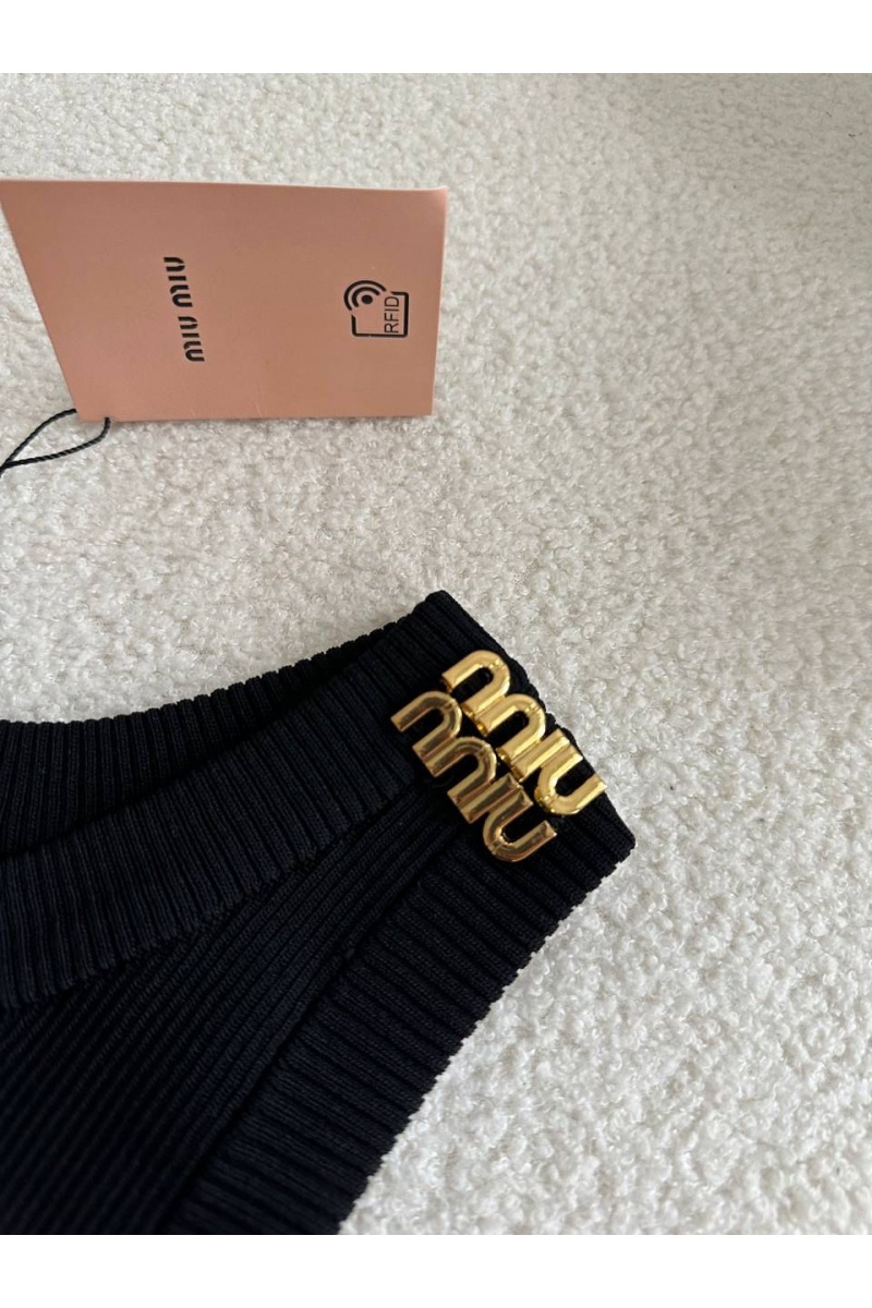 MIU MIU Женская майка MIU MIU чёрного цвета