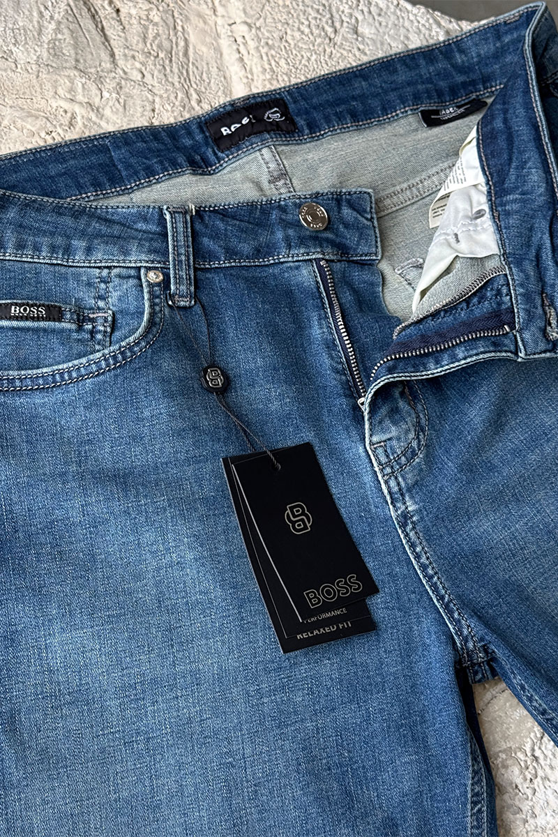 Hugо Воss Синие джинсовые шорты relaxed fit 