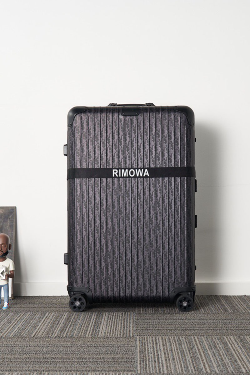 Rimowa Чемодан Aluminum L Premium 79x48x27 см