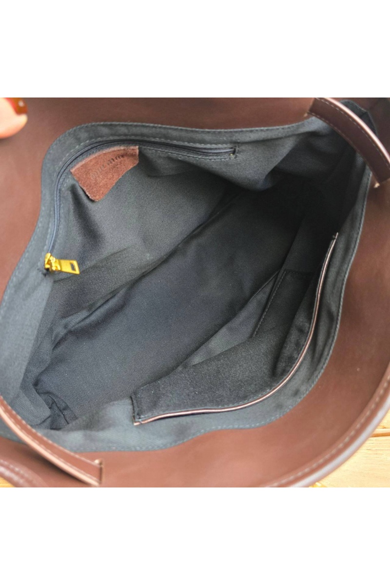 MIU MIU Замшевая сумка 43x29 см
