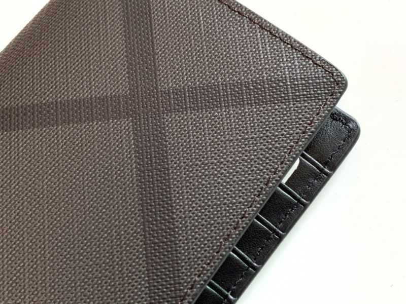 Burberry Кожаный бумажник Premium 19x10x2.5 см