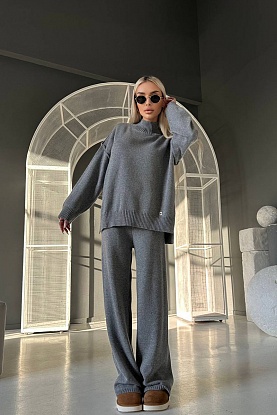 Женский серый костюм Premium