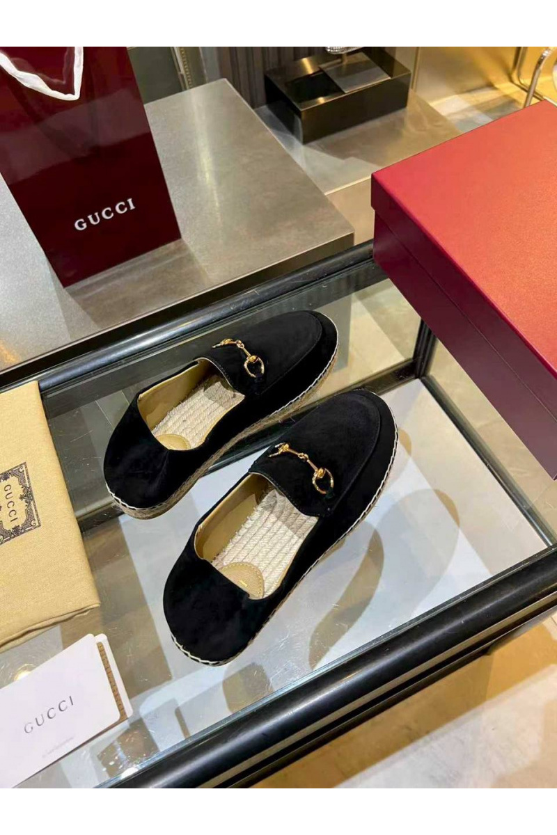 Gucci Женские замшевые лоферы GG Horsebit premium