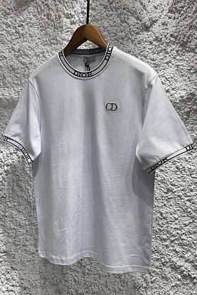 Белая оверсайз футболка