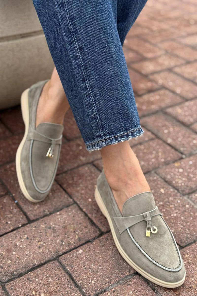 Loro Piana Женские замшевые лоферы Open Walk - Grey