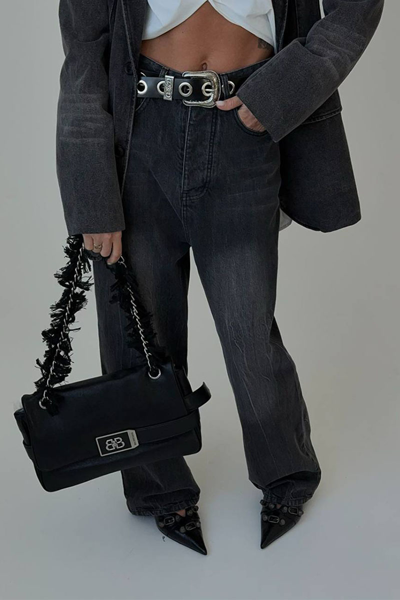Balenciaga Чёрные женские джинсы 