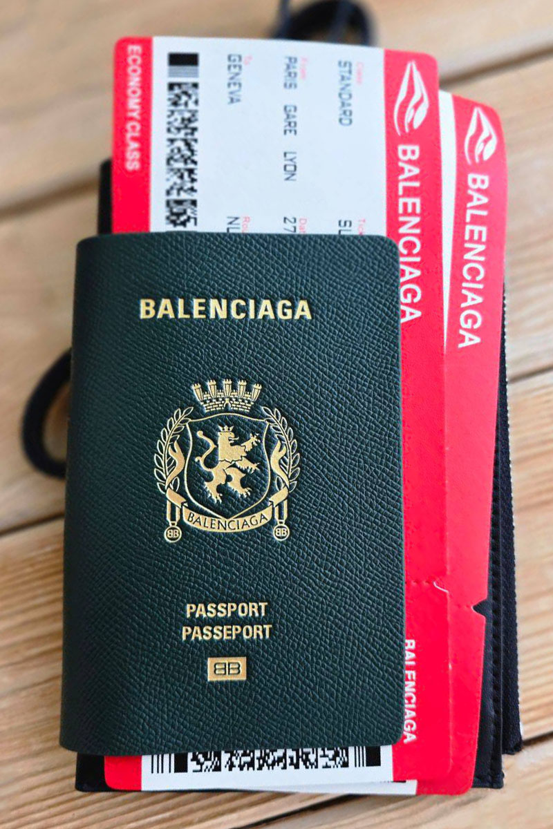 Balenciaga Кошелёк "Passport with tickets" - Green