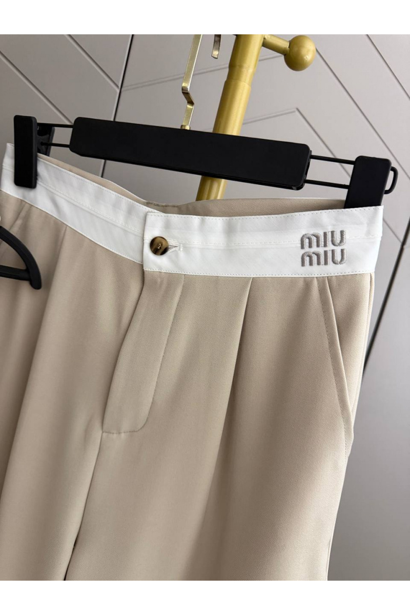 MIU MIU Женский бежевый костюм premium