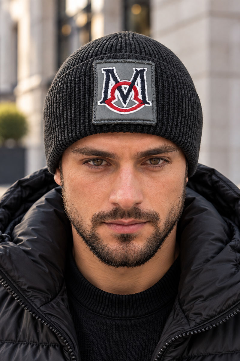 Moncler Брендовая шапка тёмно-серого цвета