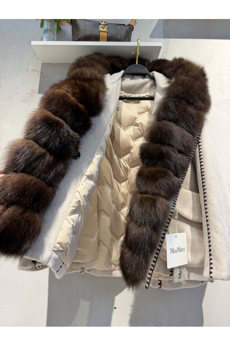 Max Mara Женское пальто с натуральным мехом premium