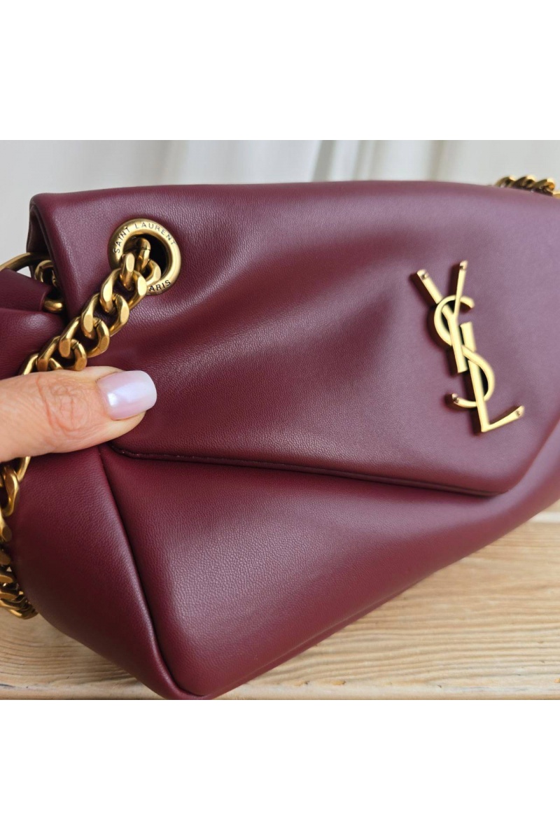 Yves Saint Laurent Кожаная сумка Calypso 24x11 см