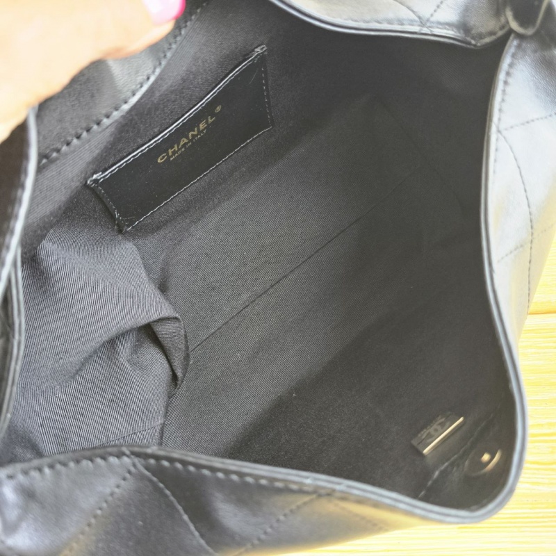 Chаnеl Кожаная сумка Chanel 28x15 см