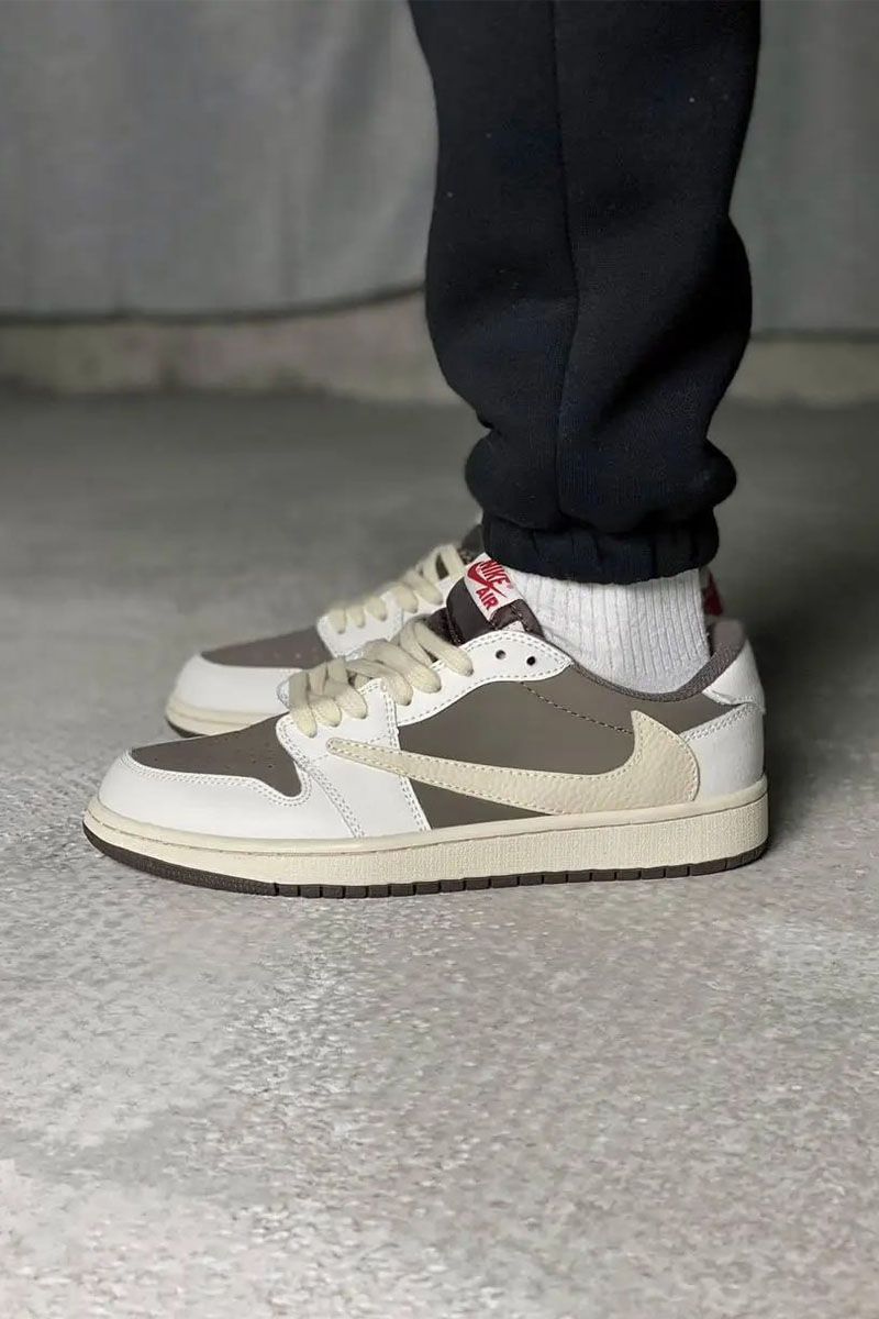 Nike Кроссовки Travis Scott x AJ1 Low "Reverse Mocha"