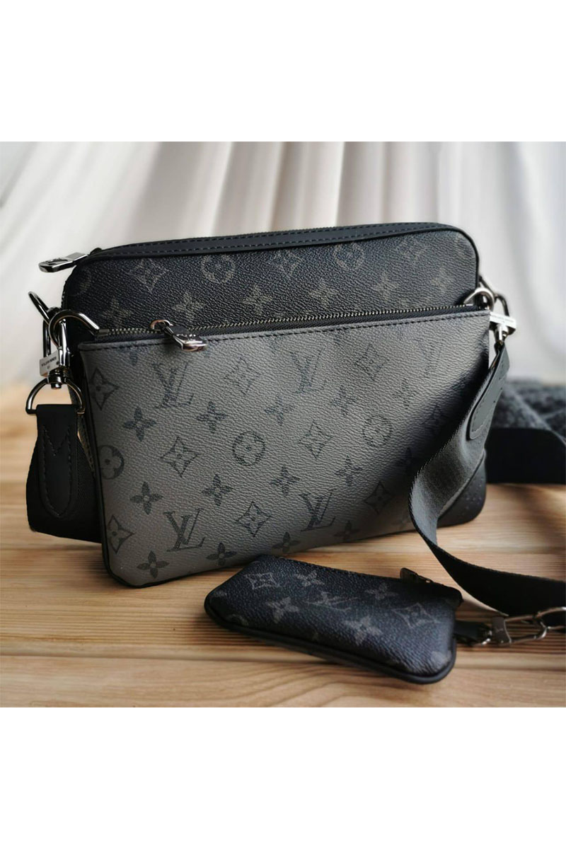 Lоuis Vuittоn Кожаная сумка Trio Messenger Monogram Eclipse 24x18 см