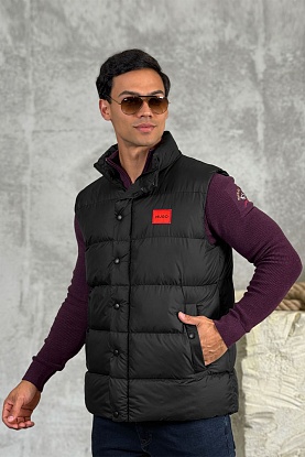 Чёрный жилет 